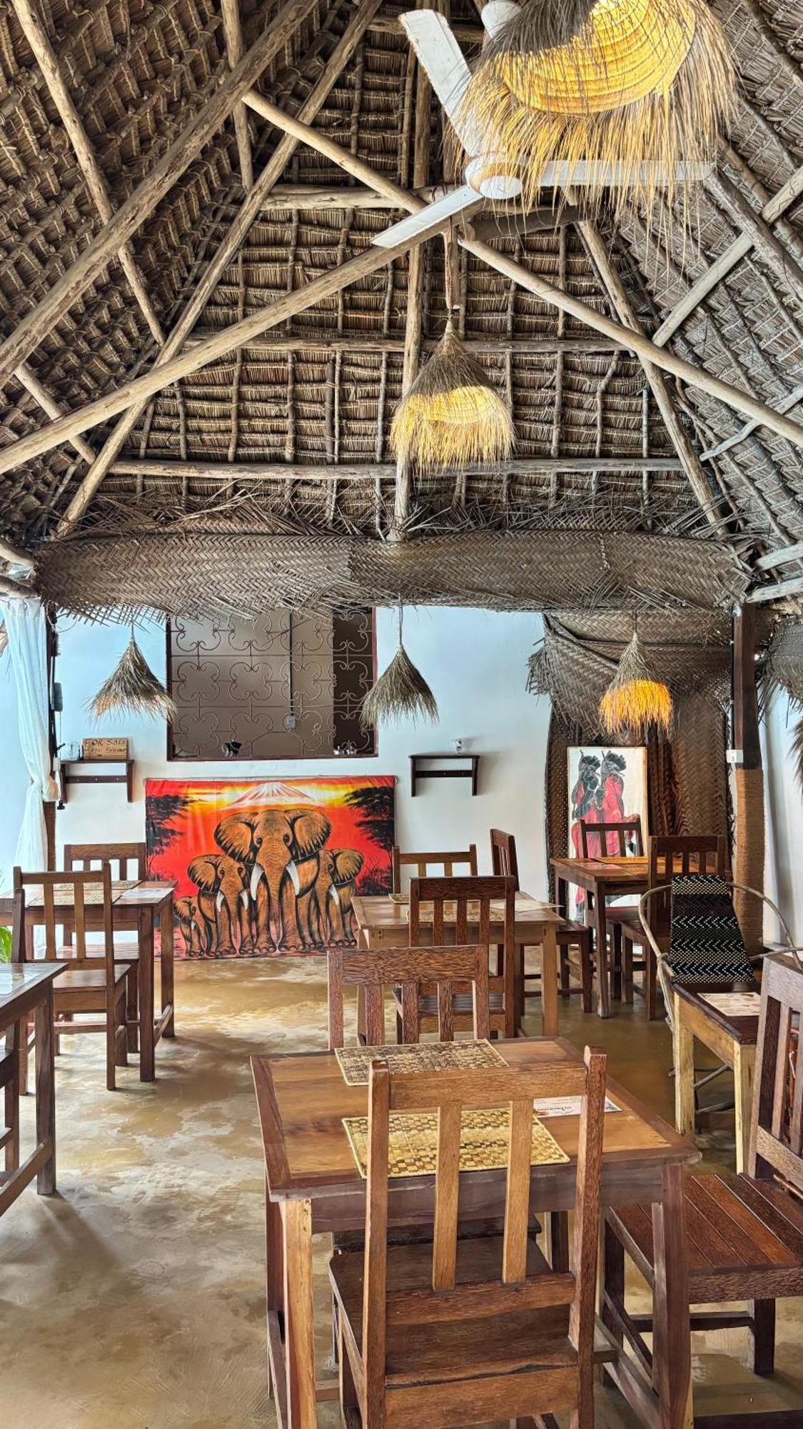 Kilimanjaro Acomodação com café da manhã Nungwi Exterior foto